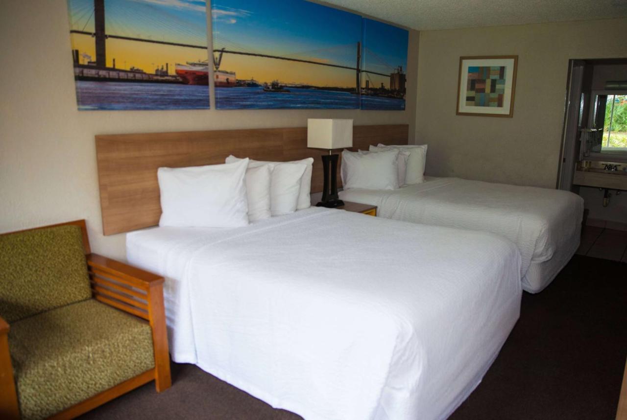 Days Inn By Wyndham Cocoa Cruiseport West At I-95/524 Buitenkant foto