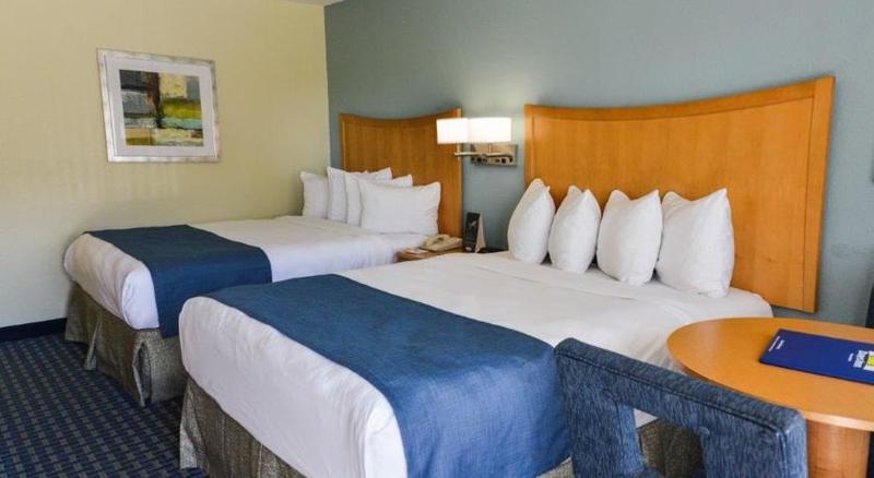 Days Inn By Wyndham Cocoa Cruiseport West At I-95/524 Buitenkant foto